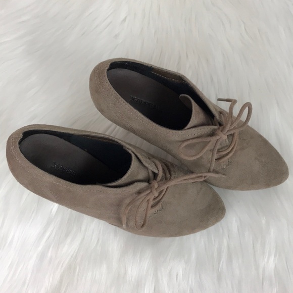 XAppeal Tan bootie size 6 - Picture 2 of 7